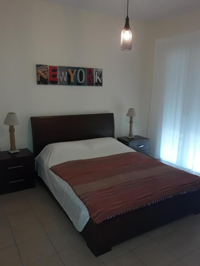 Poseidono'S Apartment Pafos Zewnętrze zdjęcie